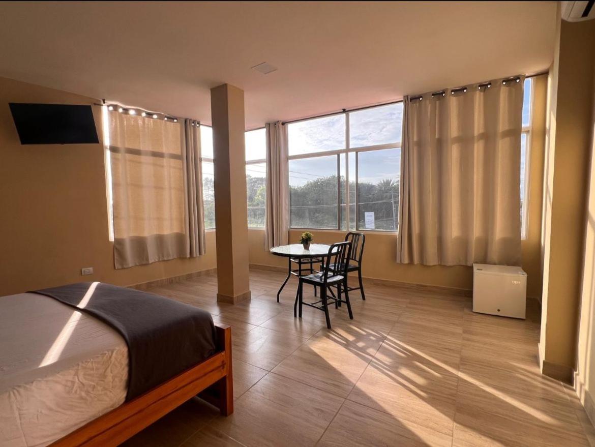 Ohana Beach Hotel Playas Room photo