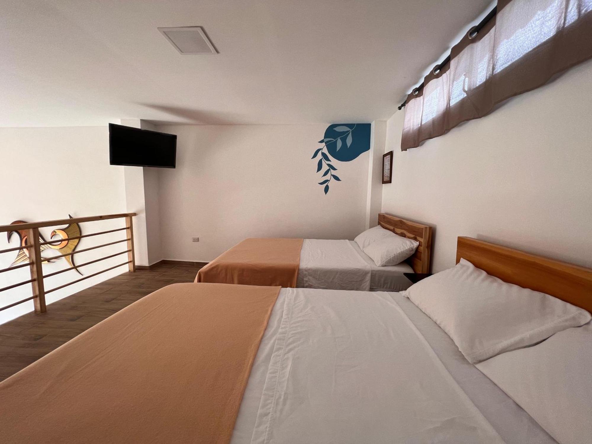 Ohana Beach Hotel Playas Room photo